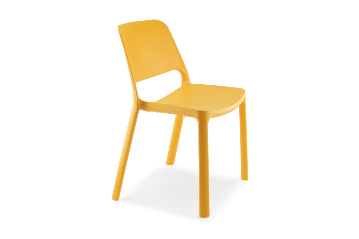 13-Maike-chaise-orange